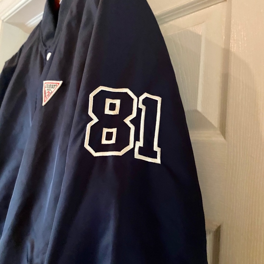๐SOLD! NEW GUESS Menโs Jacket Navy - Picture 3 of 9